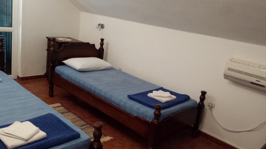 Apartmani Jasmina โกตอร์ ภายนอก รูปภาพ