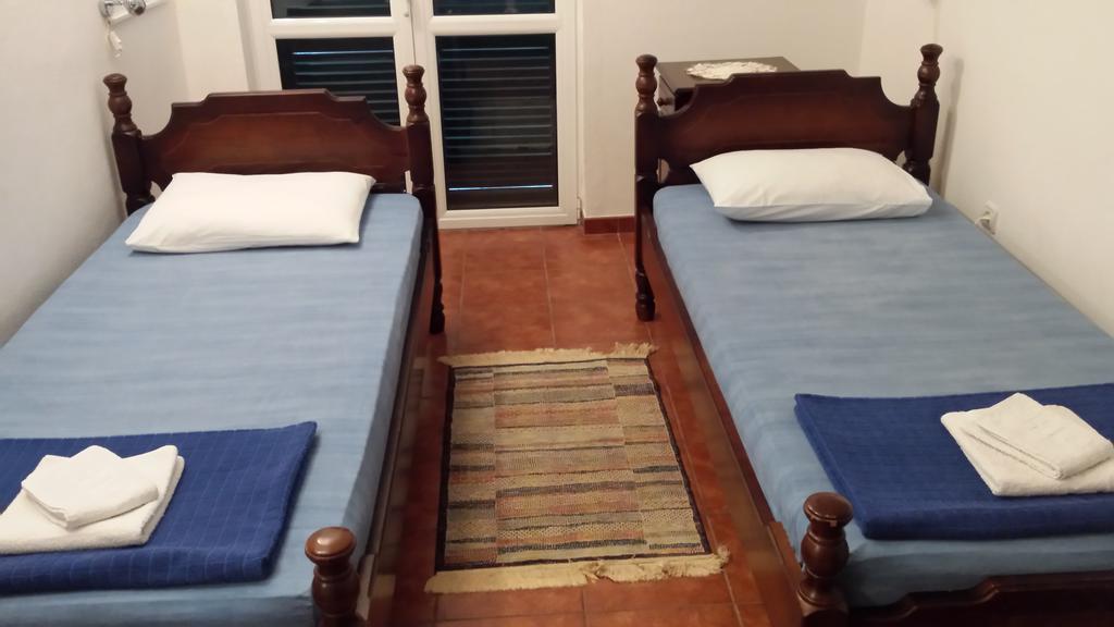 Apartmani Jasmina โกตอร์ ภายนอก รูปภาพ