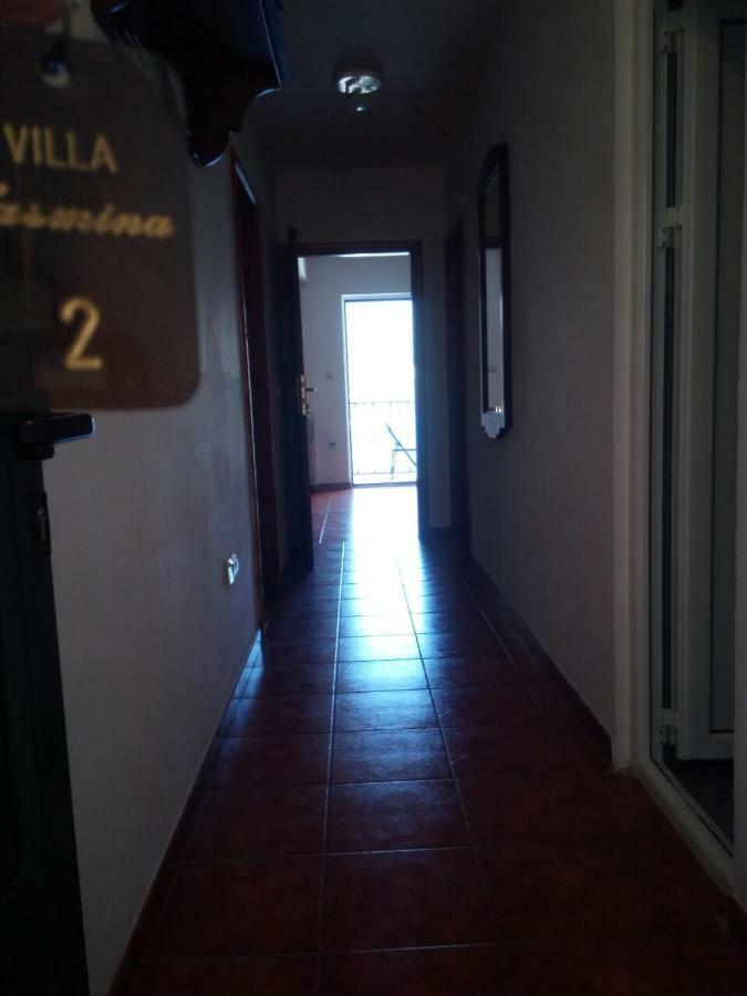 Apartmani Jasmina โกตอร์ ภายนอก รูปภาพ