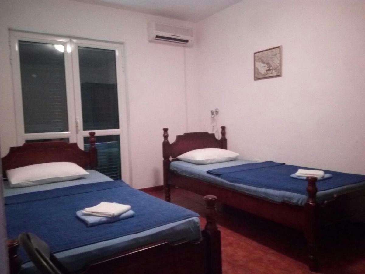 Apartmani Jasmina โกตอร์ ภายนอก รูปภาพ