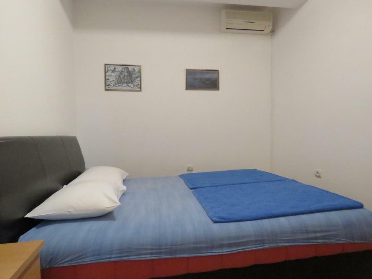 Apartmani Jasmina โกตอร์ ภายนอก รูปภาพ